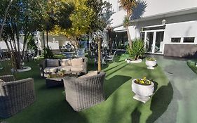 Escala Suites